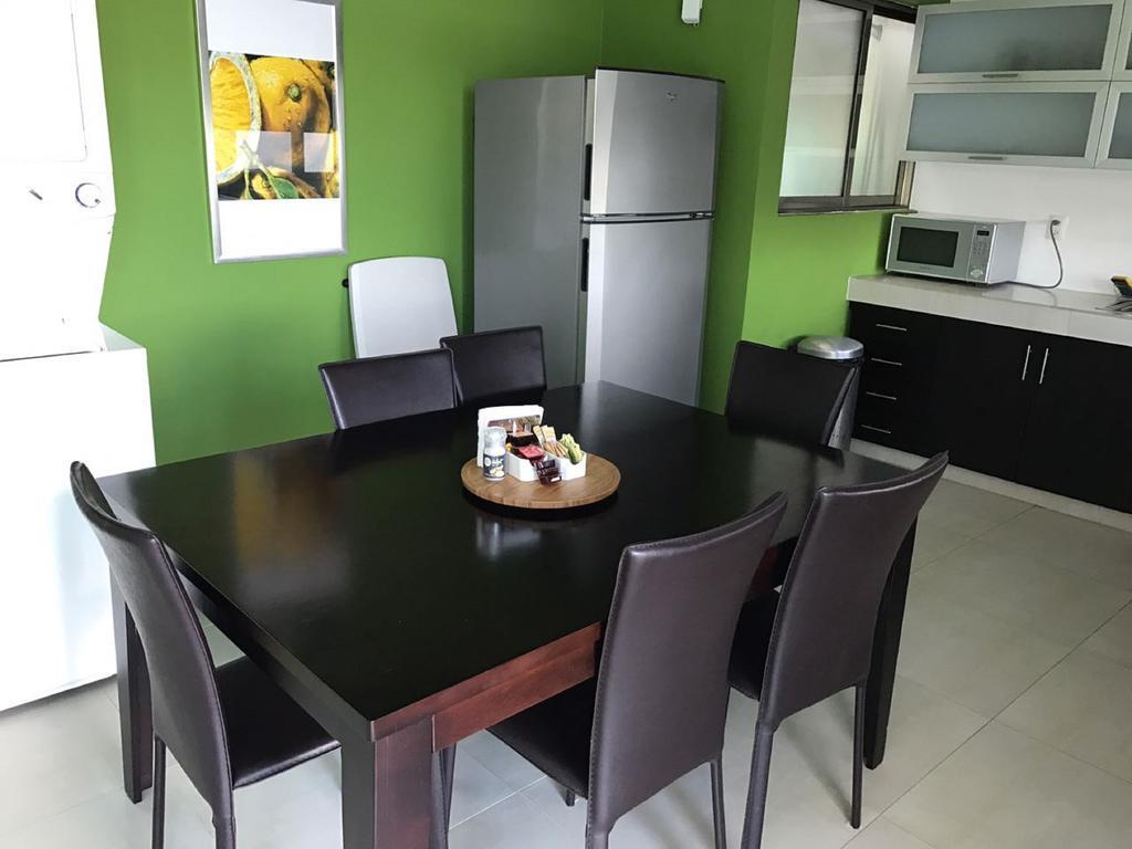 Hostal Urbano - Aeropuerto Alfredo V. Bonfil エクステリア 写真