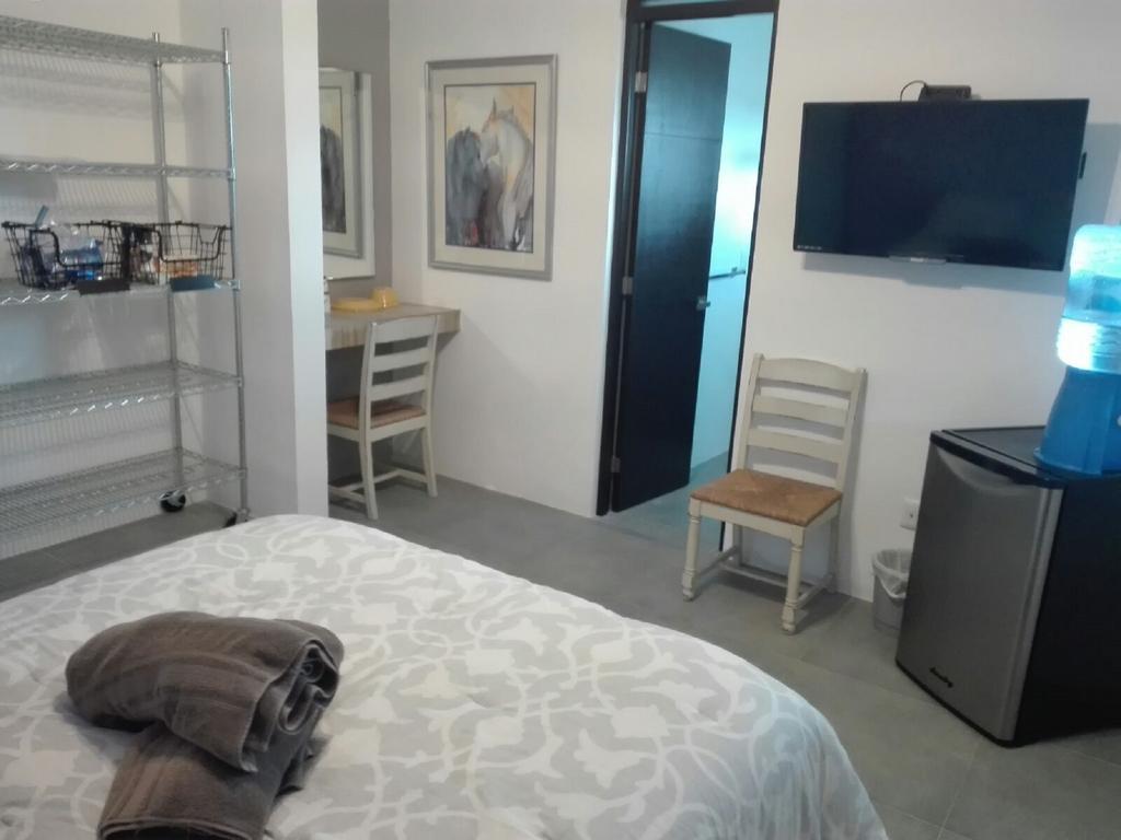 Hostal Urbano - Aeropuerto Alfredo V. Bonfil エクステリア 写真