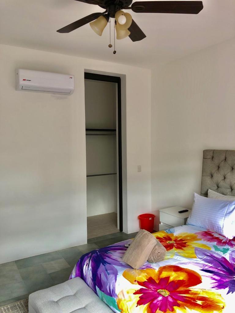 Hostal Urbano - Aeropuerto Alfredo V. Bonfil エクステリア 写真
